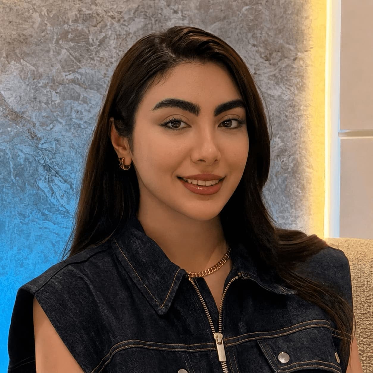 Ziba Heydari - Luxury Real Estate Advisor in Dubai